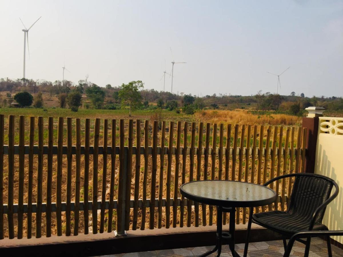 Hotel Touch The Wind à Chaiyaphum Extérieur photo